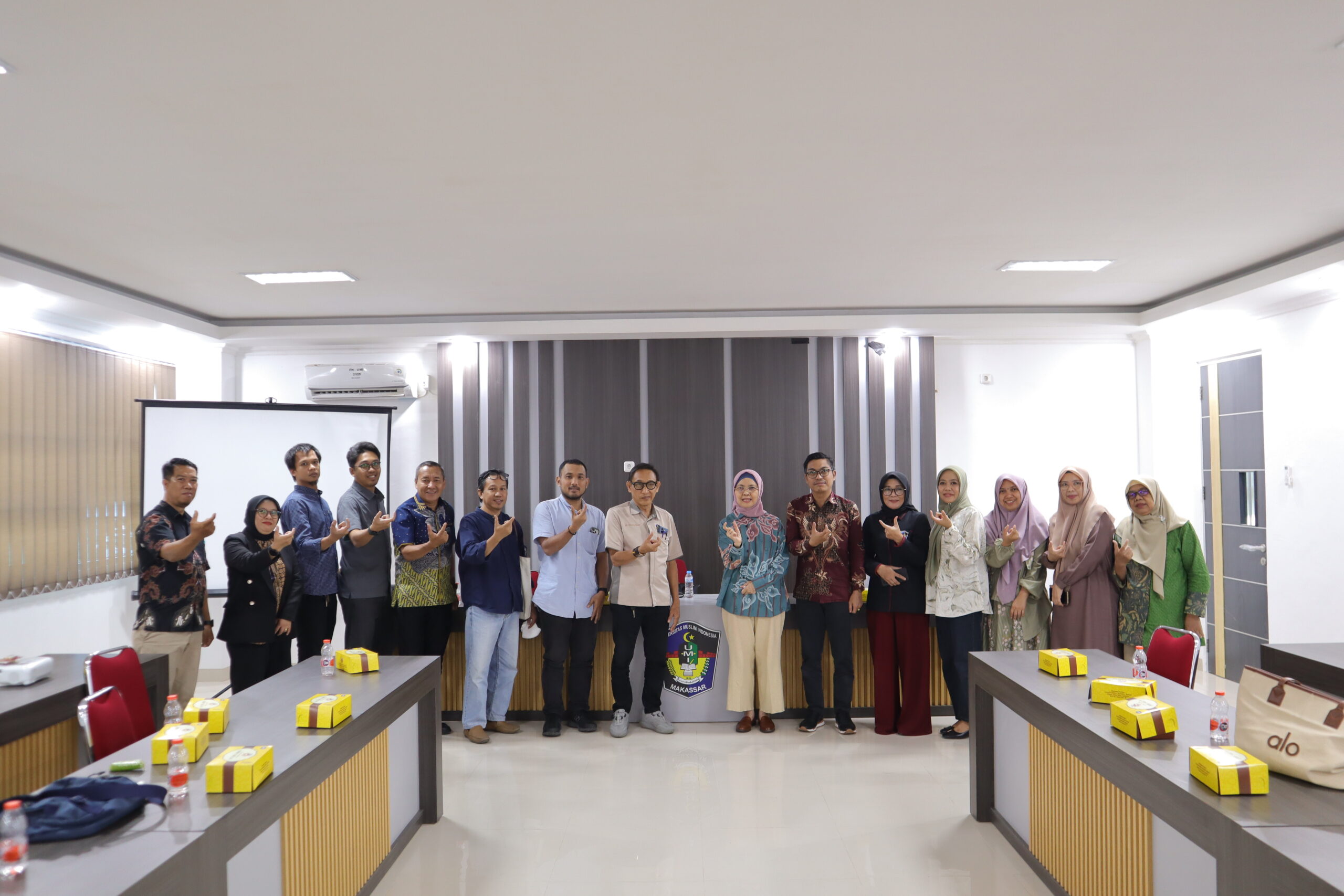 Perkuat Literasi dan Publikasi Ilmiah, FH UMI Jalin Kerjasama dengan Penerbit RajaGrafindo Persada.